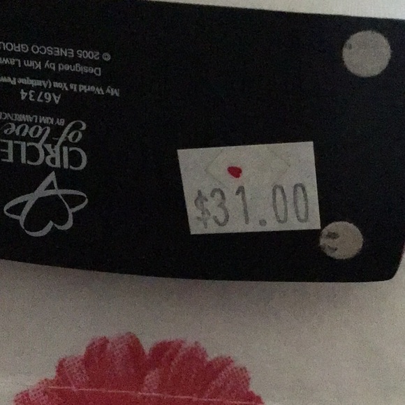 ♥️ CIRCLE OF LOVE Figurine - Picture 4 of 7